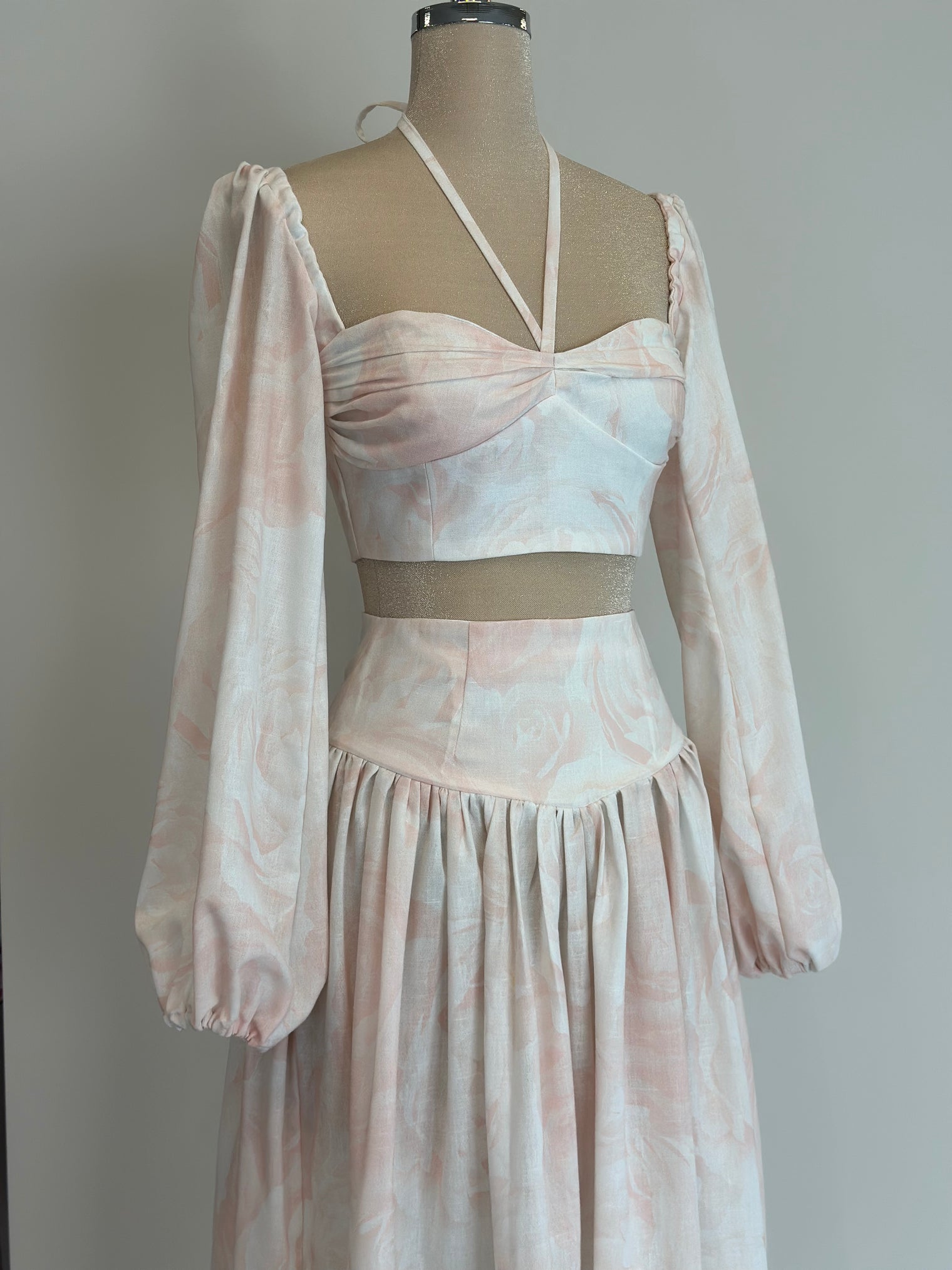 Maison de Rosé – Linen Edition