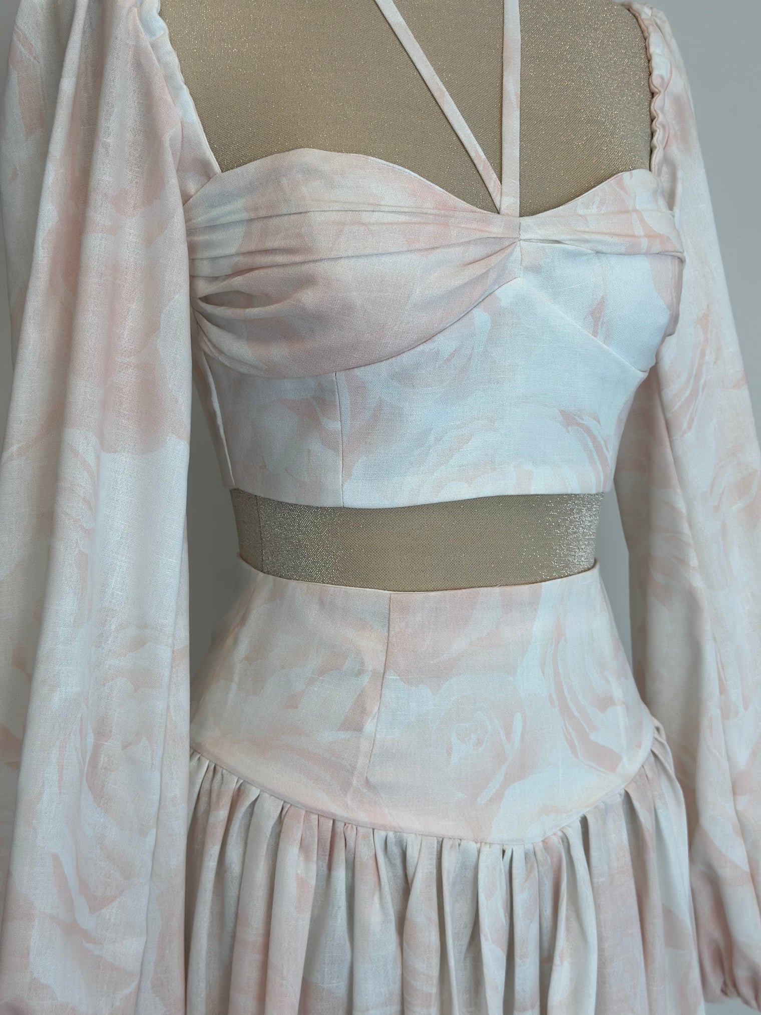 Maison de Rosé – Linen Edition